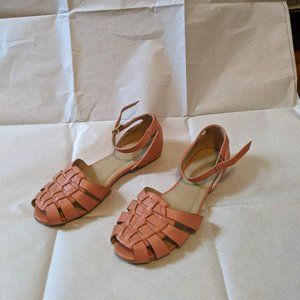 Sweet Flat Sandals from Modcloth - Gently Worn